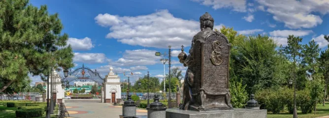 Памятник российской императрице Екатерине II в Тирасполе